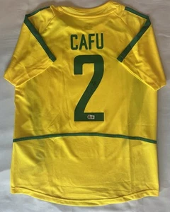 Camiseta Nike de fútbol de Brasil firmada por Cafu Beckett certificado de autenticidad - Imagen 1 de 4