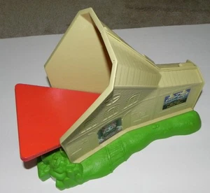 Thomas and Friends Sky High Bridge Jump replacement track Jump receptacle - Picture 1 of 4