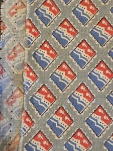 Antiguo saco de alimentación de colección años 30 geométrico rojo azul blanco gris flor oculta completamente abierta - Imagen 1 de 7