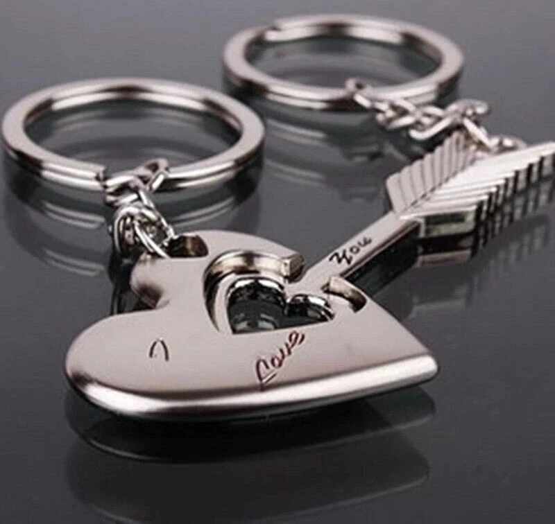 2x Portachiavi Cuore e Freccia doppio regalo fidanzati amore coppia innamorati - Immagine 1 di 1