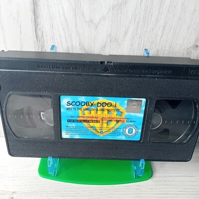 SCOOBY DOO MEETS THE HARLEM GLOBETROTTER VHS TAPE - RARE RETRO MOVIE - Image 1 of 2