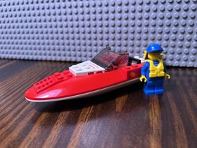 LEGO City: 4641 Speedboat 100% Complete with minifig