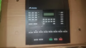 ALESIS MMT 8 SECUENCIADOR - Imagen 1 de 2