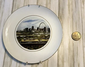 Union Pacific Railroad Safety Award Plate & Coin Rhonda Hamn Gateway to the West - Picture 1 of 4