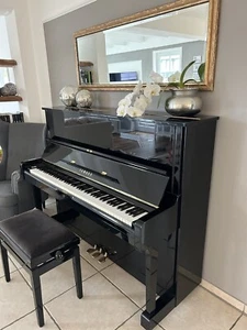 klavier yamaha U1 H 1866526 - Bild 1 von 5