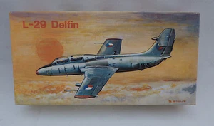 Modellbausatz - KP Plastikovy Modell: L-29 Delfin 1:72 - Picture 1 of 2
