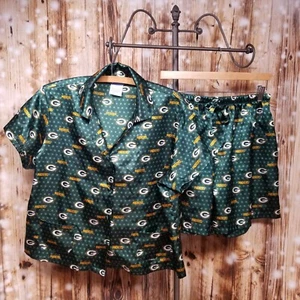 Reebok Green Bay Packers NFL Women's XL Button Up Short Sleeve & Shorts PJ Set - Picture 1 of 15