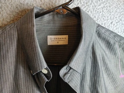GIORDANO CALIDAD ROPA HOMBRE L/S BOTÓN CAMISA GRIS PEQUEÑO ALGODÓN USADO Foto 1 de 3