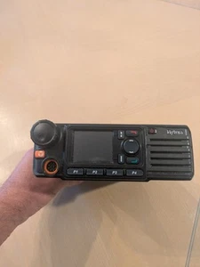 Radio digital bidireccional Hytera MD782G U2 450-520 MHz UHF - Imagen 1 de 5