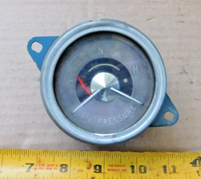 MANÓMETRO DE PRESIÓN DE ACEITE DE AIRE ACONDICIONADO VINTAGE PARA 1955 BUICK ROADMASTER Y SUPER CARS 55 ¡FUNCIONA! Foto 1 de 3
