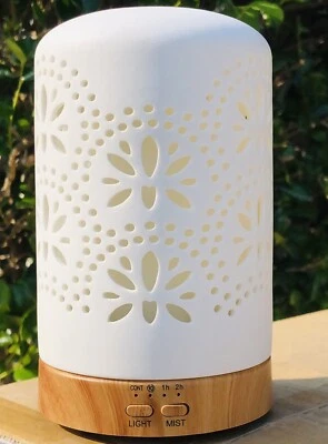 2 Essential Oil Aroma Diffuser Aromatherapy LED, Ultrasonic, Ceramic Humidifiers - Image 1 of 4