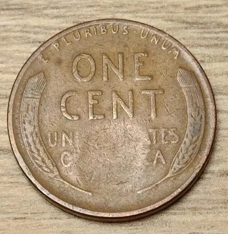 1939 Lincoln Wheat Cent Error on Rev. Strike Through Grease Missing LG Section Cover