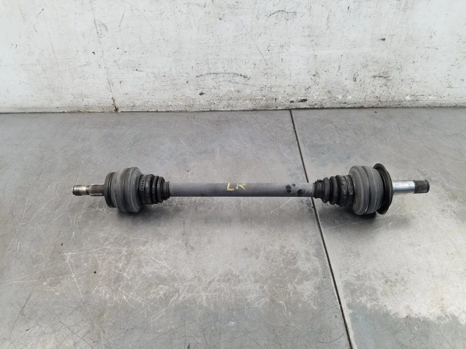 Mercedes Benz AMG E 63 2012 eje trasero izquierdo CV #2691 VV9 Foto 1 de 4