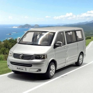 1:18 Norev VW T5 Multivan 2003 plateado - Imagen 1 de 8