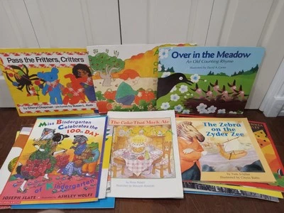 Lot Of 22 Childrens Oversized Big Books For Kids Teachers Easel Books Vintage  - Image 1 of 4