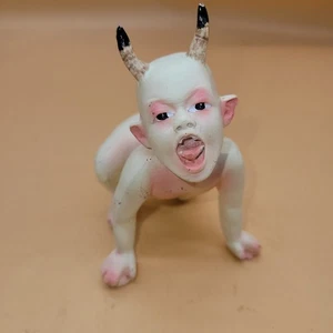 Bebé Demonio Resina Estatua Halloween Infantil Estatuilla Terrorosa Decoración  - Imagen 1 de 8