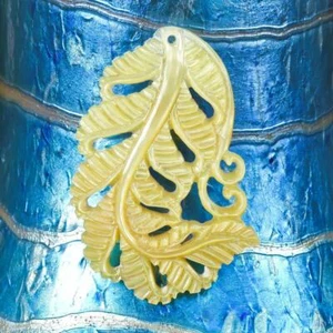 Glänzend Goldener Perlmutt Muschel Schnitzerei Fern Blatt Design für Hängelampe - Bild 1 von 6
