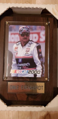 DALE EARNHARDT SR. NASCAR 2000 PLAQUE Cover