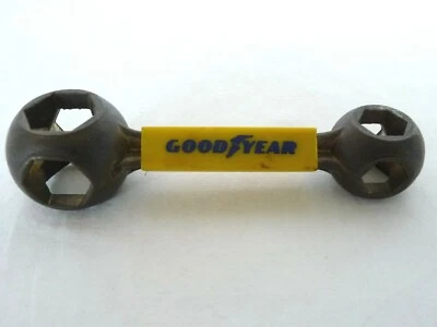 Llave de hueso ejecutiva para perro Goodyear de colección rara SAE multiherramienta Foto 1 de 4