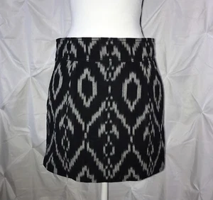 JUICY COUTURE Women's Black Gray Mini Skirt Size 6 Lined Exposed Zipper Pockets - Picture 1 of 9