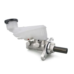 Brake Master Cylinder Fit Isuzu D-Max Pickup Truck TFS86 TFR86 2.5L 4JK1 2012-19 - Picture 1 of 6