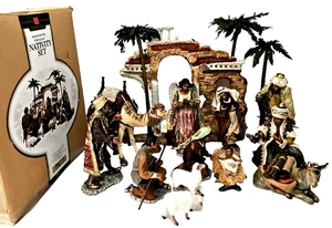 Vintage'05 Krippe handbemalt Porzellan Mitgliedsmarke - Bild 1 von 24