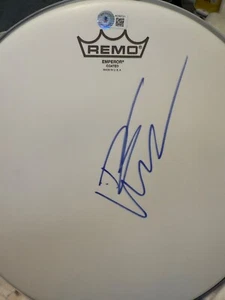 Testa batteria firmata Dave Matthews 12” REMO BECKETT lettera completa LOA COA DMB Band - Foto 1 di 2