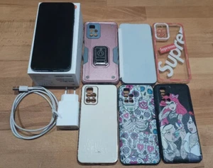 Xiaomi Redmi 10 2022 64Go Gris foncé + 6 coques + câble et chargeur - Photo 1/4