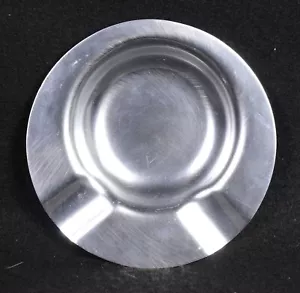 Vintage KENSINGTON Machine Age Modern ART DECO Era Aluminum Ware ASHTRAY 5"D - Picture 1 of 4