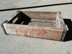 Vintage anni '60? Cassa Coca-Cola BAKERSFIELD Cali Soda Collezione Decorazione Pubblicità CA - Foto 1 di 7