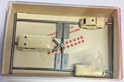 (N) Viking Models Mercedes Transporter + VW-Transporter + VW Bug (ambulance) NOS - Image 1 of 4