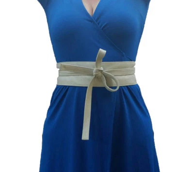 Cinturón ancho de cuero Obi, cinturón envolvente, cinturones de moda y tendencias Foto 1 de 4