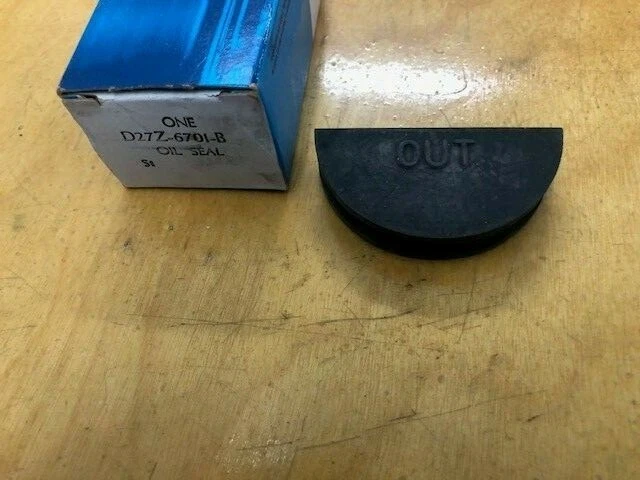 Conjunto de sello de cigüeñal Ford Courier & Mazda 2009-2019; nuevo fabricante original Ford D27Z-6701-B Foto 1 de 1