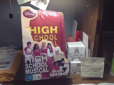 ¡NUEVO EN PAQUETE! "JUEGO DE CARTAS HIGH SCHOOL MUSICAL STAR DAZZLE" ¡SIN ABRIR! SELLADO/PLÁSTICO DISNEY Foto 1 de 4