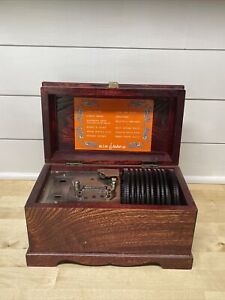 MIM Lador 1950's Wooden Music Box with 12 Records