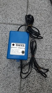 Titan Batterie Auto Ladegerät 6 Volt 12 V umschaltbar Vintage - Bild 1 von 4