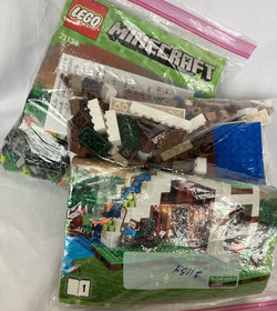 Lego 21134 Minecraft The Waterfall Base Incomplete Bricks Pieces Parts Manuals