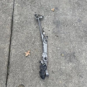 GENUINE OEM WINDSHIELD WIPER LINKAGE W/ MOTOR - 04-09 TOYOTA PRIUS - Bild 1 von 6