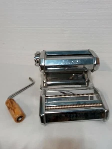 Vitantonio Tipo Lusso SP150 Pasta Noodle Maker Stainless Steel Two Attachments - Picture 1 of 12