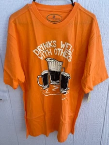 Island Republic Men's Drinks well with others T-Shirt Size M Orange NWT - Picture 1 of 3