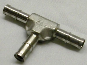 PARKER # 4-4-4 YJY-SS ATW TEE - Picture 1 of 2