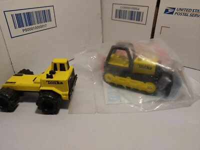 Camión excavadora Tonka en bolsas McDonalds coche juguete fundido a presión 1994 + Bonus Tonka 2003 Foto 1 de 4