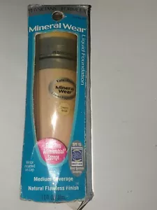 Physicians Talc Free Mineral Wear Liquid Foundation Creamy Beige Box Damage - Picture 1 of 2