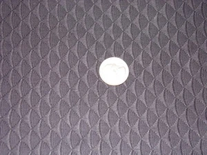Material de coser de tela texturizada negra 44"" x 45"" textura artesanal - Imagen 1 de 7