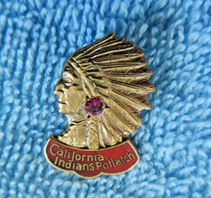 INDIAN HEAD - RUBY - HAT LAPEL PIN - CALIFORNIA INDIANS SHOOTING ORGANIZATION - Picture 1 of 13