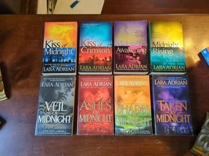 Paranormal Romance Lara Adrian Midnight Breed Vampire PB Lot 1-8 - Picture 1 of 5