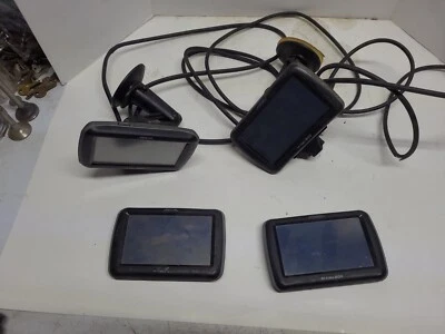  4 MAGELLAN NAVMAN M-NAV 800 US/CAN  5" TRUCK not tested  - Image 1 of 4