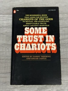 Some Trust in Chariots by Barry Thiering & Edgar Castle 1972 Popular Paperback - Imagen 1 de 6