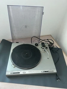 Tocadiscos de vinilo Technics SL-B303 - FALTA AGUJA Y BANDA Hecho en Japón - Imagen 1 de 20