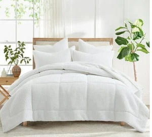 Levtex Home  Mills Waffle  Comforter Set, Full / Queen - Picture 1 of 4